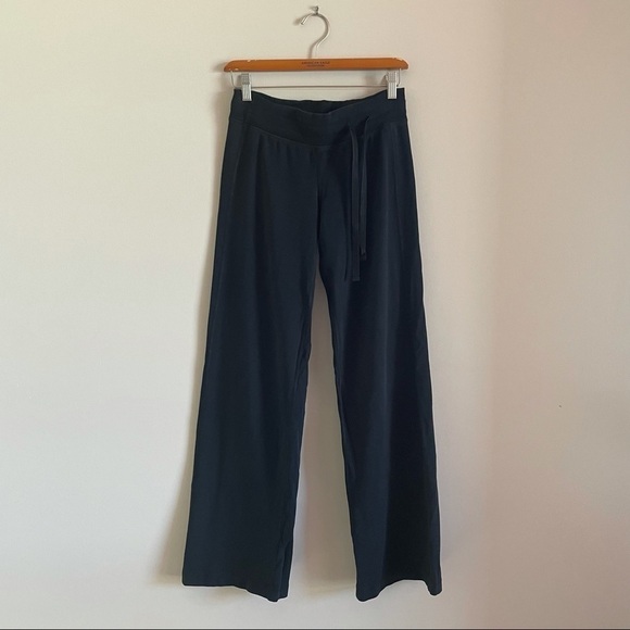 lululemon athletica Pants - 𝅺lululemon | Black Lounge Pants